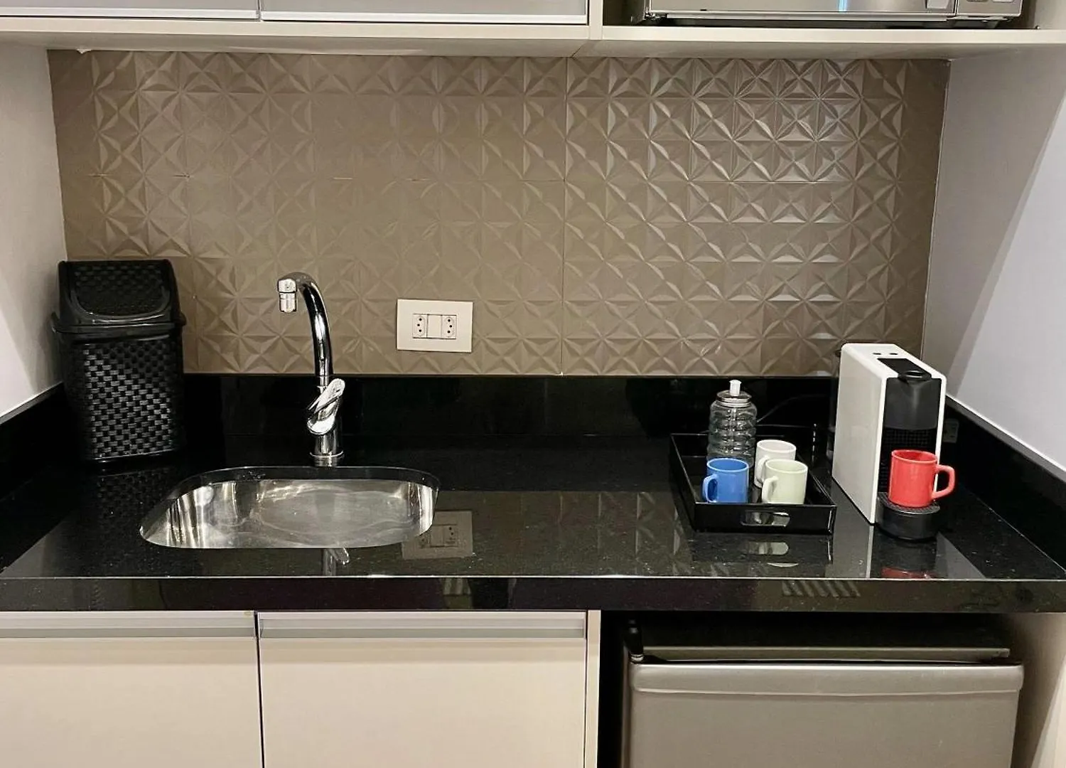 Morada Deluxe Vila Olimpia - Flat Em Hotel Moderno Em Bairro Nobre São Paulo 0*,  Brasil