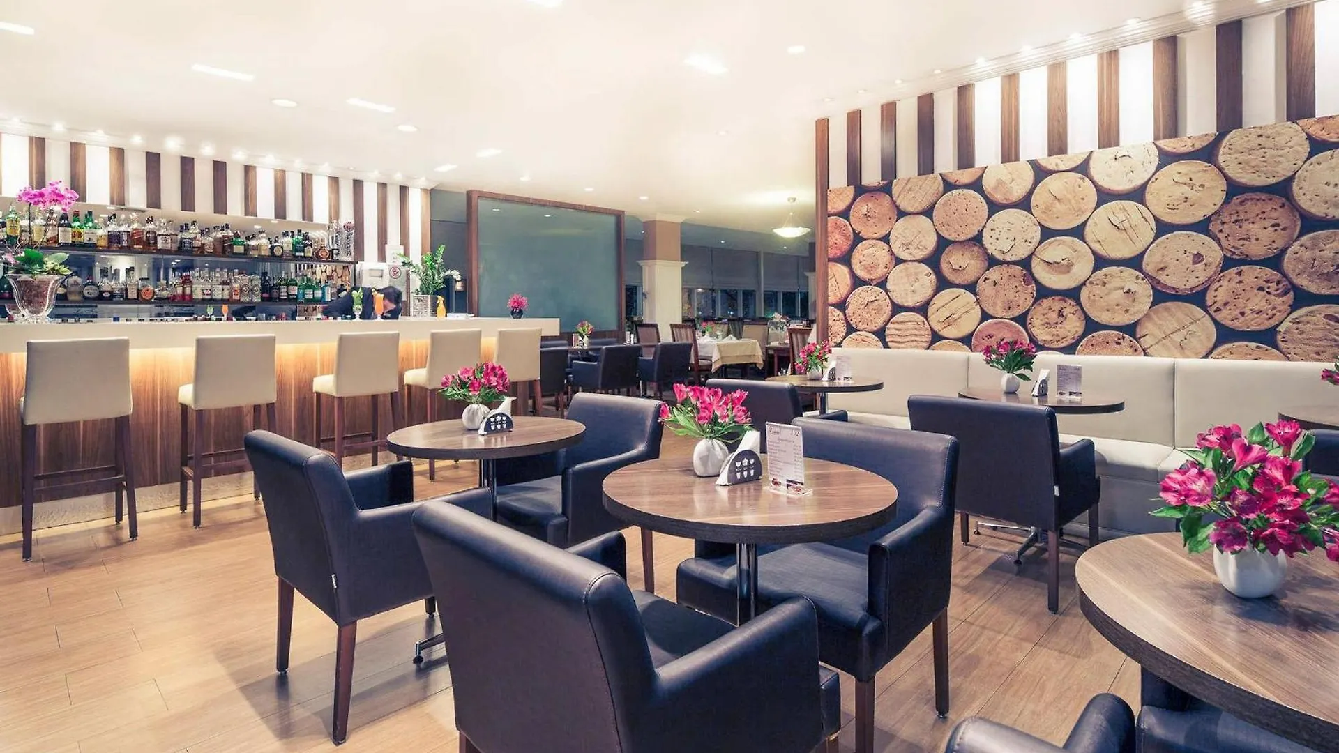 Morada Deluxe Vila Olimpia - Flat Em Hotel Moderno Em Bairro Nobre São Paulo Apartamento